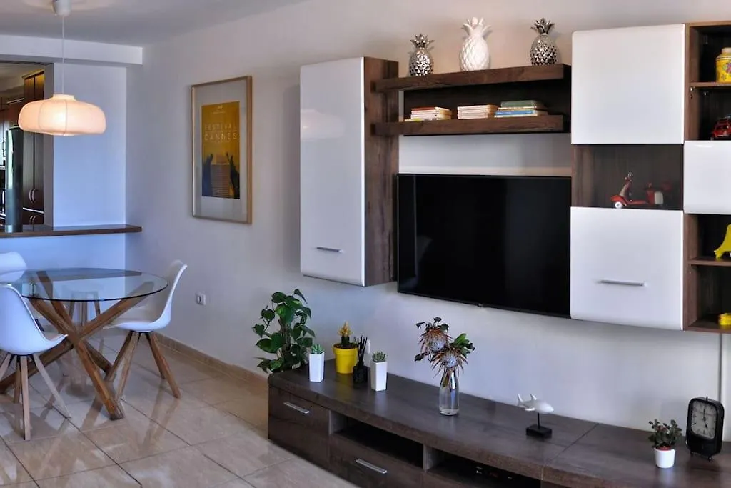 Bel Appartement Calme Vue Mer Et Montagne Los Realejos